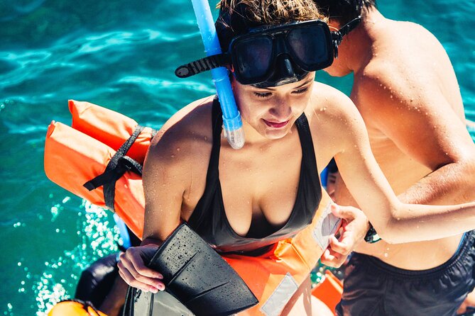 The Best Catamaran tour to Isla Mujeres with Open Bar and Lunch - Lunch and facilities at the beach club