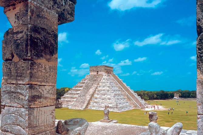 Tour Chichen Itza, 2 Cenotes, and Valladolid from Cancun - Starting from Cancun at 7 a.m.