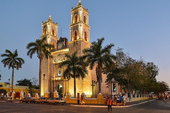Tour Chichen Itza, 2 Cenotes, and Valladolid from Cancun - Valladolid in 45 minutes