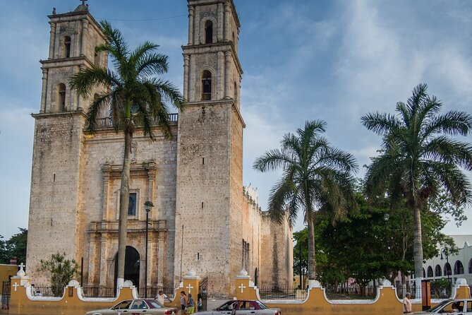 Tour Chichen Itza, 2 Cenotes, and Valladolid from Cancun - Cenote Xkeken: a cool first stop