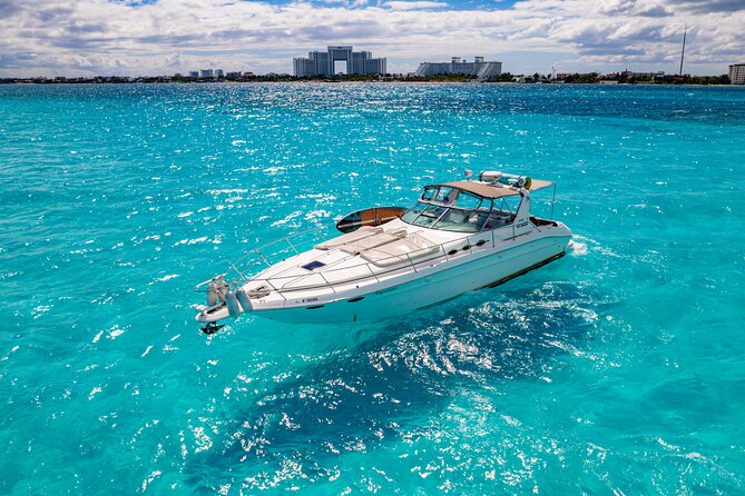 Tour to Isla Mujeres on Premium Yachts from Cancun - Small details that improve the day
