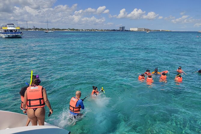 Trip to Isla Mujeres - Catamaran Unlimited Adventure from Playa del Carmen - Playa Norte is the strongest beach stop