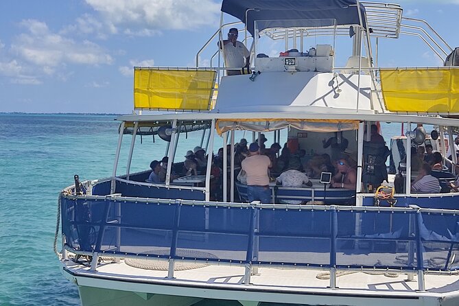 Trip to Isla Mujeres - Catamaran Unlimited Adventure from Playa del Carmen - The return trip is built for music, drinks, and sunset