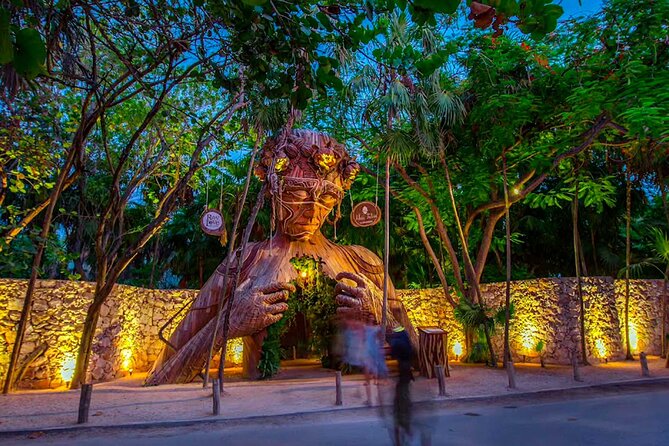 Tulum Ruins 4 Cenotes & Giant Sculpture - Lunch and the practical value of an all-day package