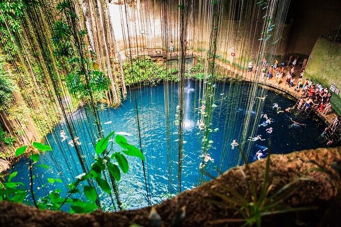 Visit Chichen Itza & the Magical Cenotes Ik Kil & Suytun - The early start from Cancun, Playa del Carmen, or Tulum