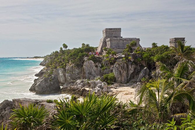 Visit Tulum Ruins, Yalku lagoon & cenote - Small group, shared transport, and the real clock