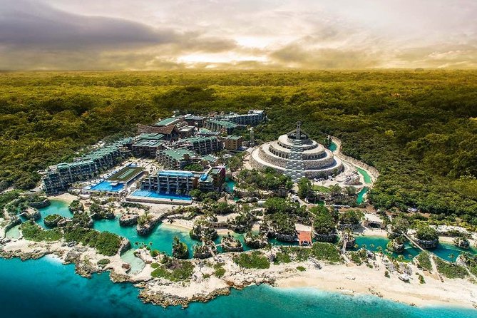 Xcaret Aquatic Theme Park Private 12 hrs Trip from Cancun by van - Getting your bearings inside the park