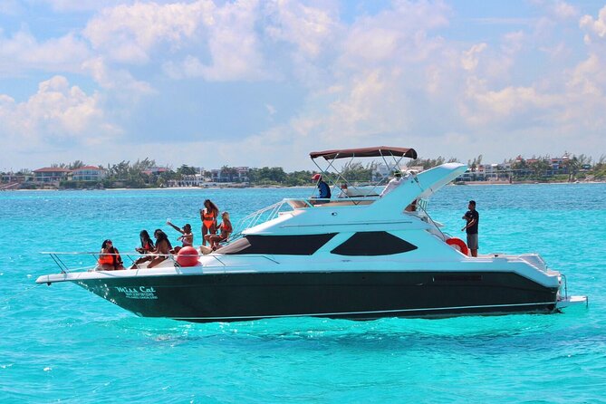 Yacht 48ft Rental in Cancun for up to 15 people - Reaching Isla Mujeres and Playa Norte
