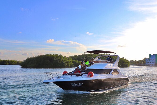 Yacht 48ft Rental in Cancun for up to 15 people - Choosing two, four, or six hours