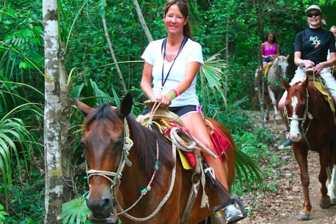Ziplining and Horseback Riding Experience from Cancun and Playa del Carmen - Choosing a horse and entering the forest
